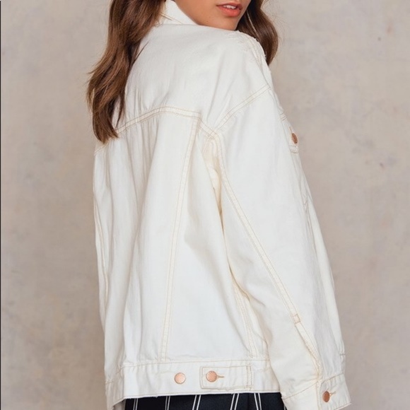 Free People White Trucker Denim Jean Jacket NWT - Picture 4 of 8